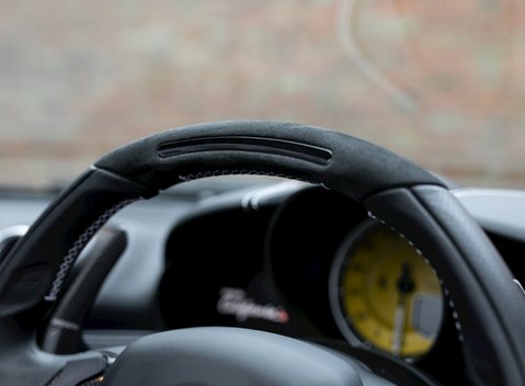 Ferrari California T 19