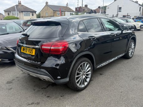 Mercedes-Benz GLA GLA 180 AMG LINE EDITION 9
