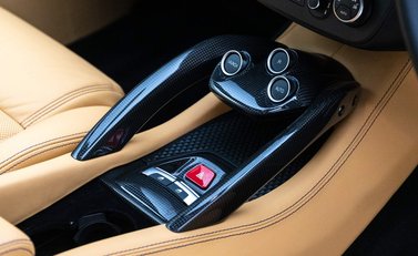 Ferrari FF V12 14
