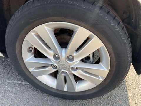 Hyundai ix20 1.6 ix20 Active Auto 5dr 44