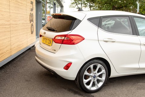 Ford Fiesta TITANIUM X MHEV 8