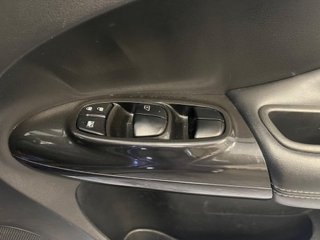 Nissan Juke 1.6 Tekna XTRON Euro 5 5dr 15