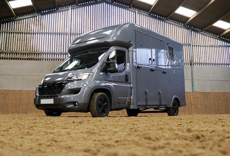 Citroen Relay BRAND NEW BUILD 3.5 TON STALLION FOR LARGE HORSES 1000 PAYLOAD 