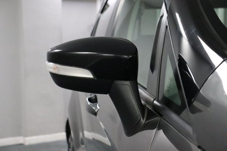 Ford Ecosport ST-LINE 33