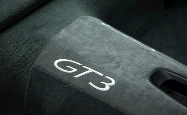 Porsche 911 (991.2) GT3 23
