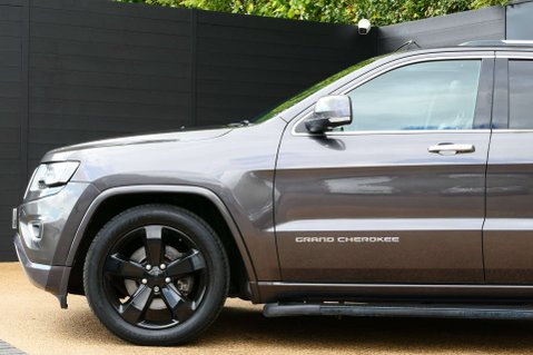 Jeep Grand Cherokee 3.0 Grand Cherokee Overland CRD Auto 4WD 5dr 10