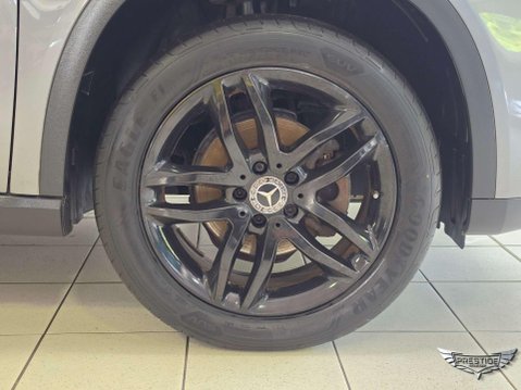 Mercedes-Benz GLA 1.6 GLA180 Urban Edition 7G-DCT Euro 6 (s/s) 5dr 68
