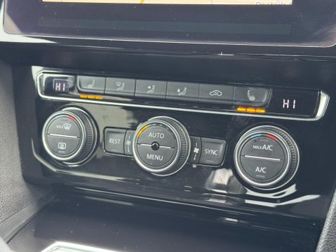 Volkswagen Arteon 1.5 TSI EVO R-Line Fastback DSG Euro 6 (s/s) 5dr 31