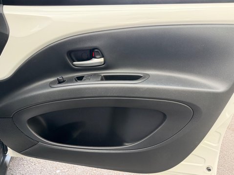 Toyota Aygo X VVT-I EDGE 56