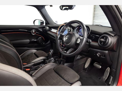 Mini Hatch 1.5 Cooper Sport Steptronic Euro 6 (s/s) 3dr 12