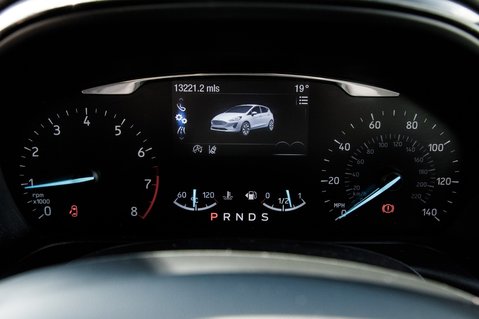 Ford Fiesta TITANIUM 14