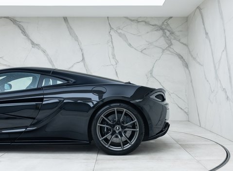 McLaren 570 GT MSO Black Collection 48