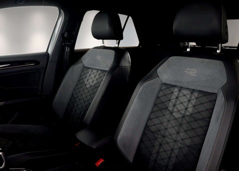 Volkswagen T-Roc 1.5 T-Roc R-Line TSI Semi-Auto 5dr 47