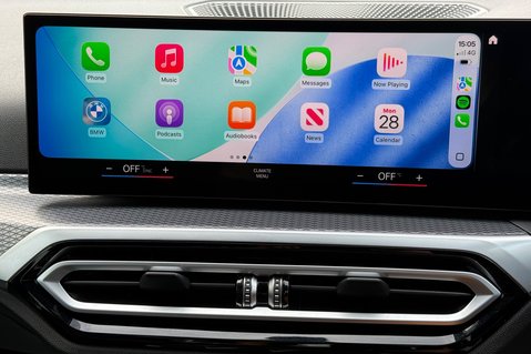 BMW 3 Series 330E M SPORT PHEV -VISIBILITY/TECH/PRO PACKS - HARMAN KARDON 39