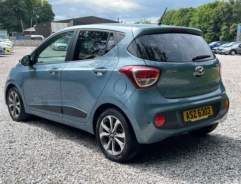 Hyundai i10 1.2 i10 Premium SE 5dr 9