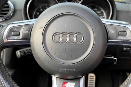 Audi TT 2.0 TFSI S line Special Edition Roadster Euro 4 2dr 55