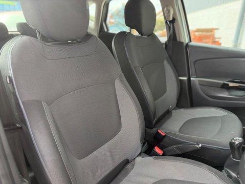 Renault Captur 0.9 TCe ENERGY Dynamique Nav Euro 6 (s/s) 5dr 9