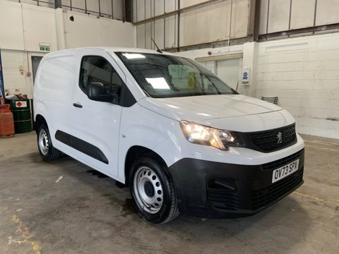 Peugeot Partner BLUEHDI PROFESSIONAL PREMIUM PLUS L1 3