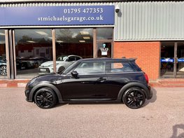 Mini Hatch 1.5 Cooper Sport 3dr 11