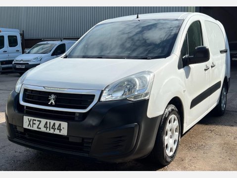 Peugeot Partner 1.6 eHDi 750 SE Panel Van 4dr Diesel Manual L2 (s/s) (128 g/km, 90 bhp) 26