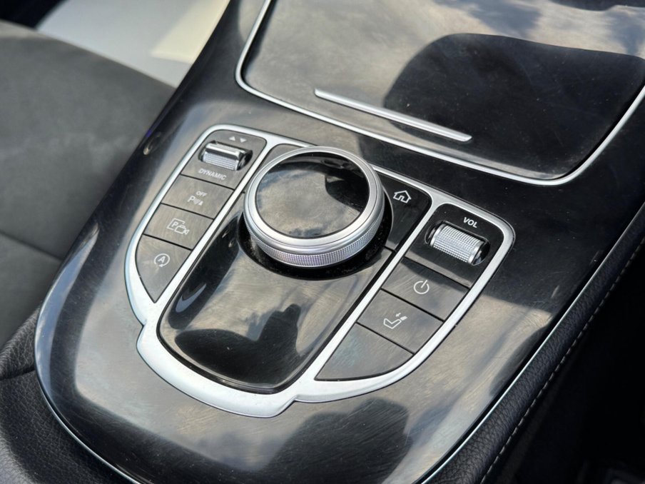 2017 Mercedes-Benz E Class — image 36