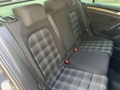 Volkswagen Golf 2.0 TDI BlueMotion Tech GTD Euro 6 (s/s) 5dr 21
