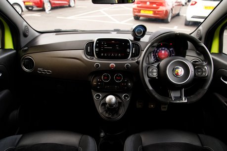 Abarth 500 595 COMPETIZIONE