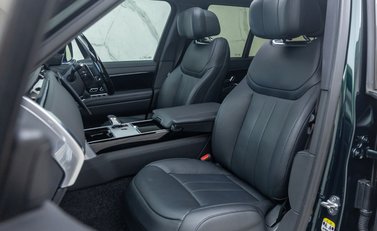Land Rover Range Rover P550e AUTOBIOGRAPHY 20