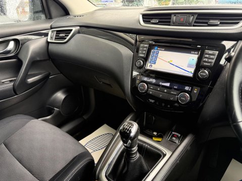 Nissan Qashqai 1.5 dCi N-Connecta 2WD Euro 6 (s/s) 5dr 16