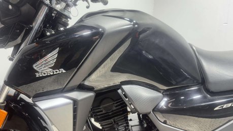 Honda CB 2022 72 PLATE 9K NEW MOT SERVICED 125CC LEARNER BIKE CBF125 27