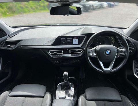 BMW 1 Series 2.0 118D Sport 5dr 15