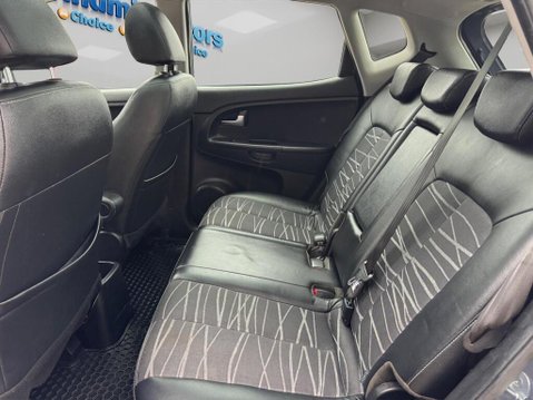 Kia Venga 1.6 4 Euro 6 (s/s) 5dr 35