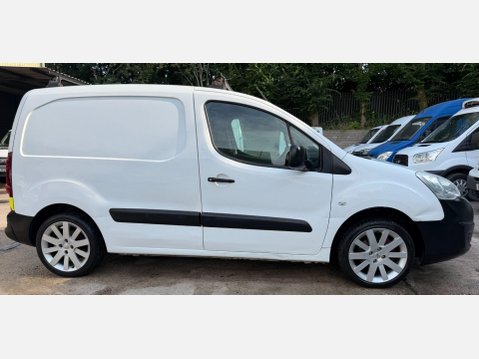 Peugeot Partner 1.6 BlueHDi 651 Professional Panel Van 5dr Diesel Manual L1 (112 g/km, 73.9 9