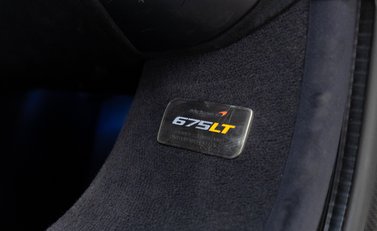 McLaren 675LT 30