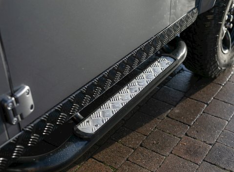 Land Rover Defender 90 TD XS Station Wagon 30