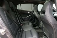 Mercedes-Benz GLA 2.1 GLA 220 D 4Matic AMG Line Premium+ Auto 4WD 5dr 41