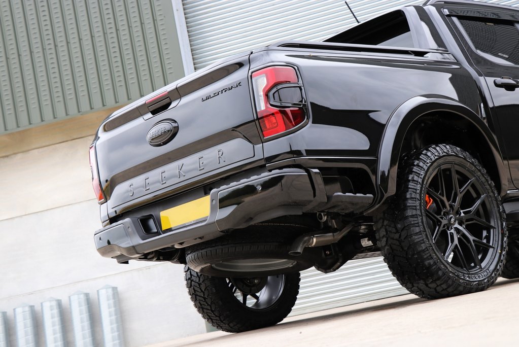 Ford Ranger Brand new WILDTRAK 2.3  MHEV plug in hybrid styled at seeker  10