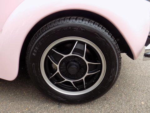 Volkswagen Beetle Karmann Convertible 38