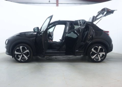 Nissan Juke 1.0 Juke Tekna DiG-T Semi-Auto 5dr 52