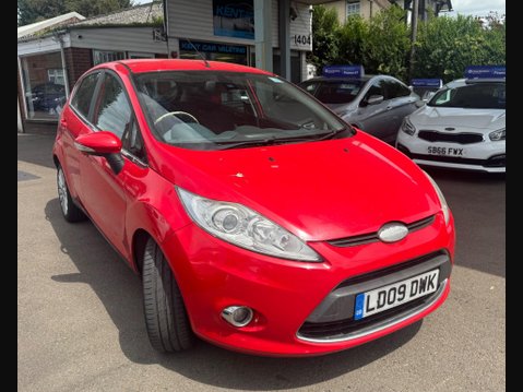 Ford Fiesta 1.6 TDCi Titanium 5dr 4