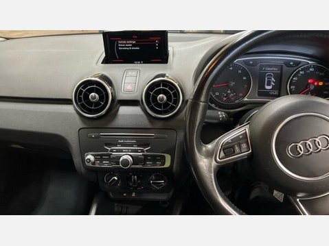 Audi A1 1.0 TFSI Sport Sportback Euro 6 (s/s) 5dr 7