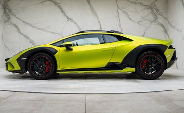 Lamborghini Huracan Sterrato 5