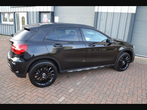 Mercedes-Benz GLA 1.6 GLA200 AMG Line Edition SUV 5dr Petrol 7G-DCT Euro 6 (s/s) (156 ps) 22