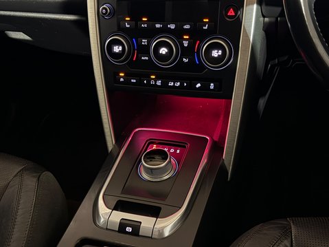 Land Rover Discovery Sport SD4 HSE LUXURY 15