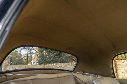 Mercedes-Benz SL 190 12