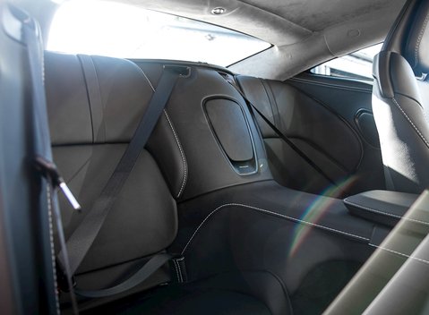 Aston Martin DB11 Launch Edition 18