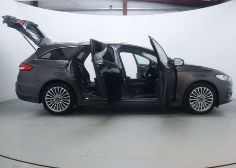 Ford Mondeo 2.0 Mondeo Titanium Edition HEV Auto 5dr 60