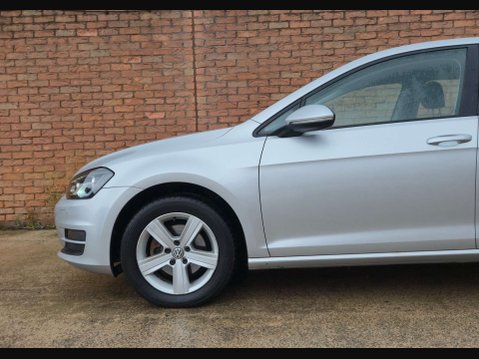 Volkswagen Golf 2.0 Golf Match Edition TDI BlueMotion Technology 5dr 12
