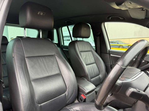 Volkswagen Tiguan 2.0 Tiguan R-Line TDI BlueMotion Technology 4Motion Semi-Automatic 4WD 5dr 13