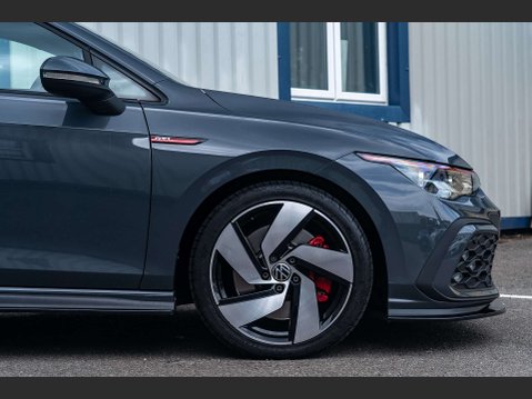 Volkswagen Golf 2.0 Golf GTi TSi Semi-Auto 5dr 6